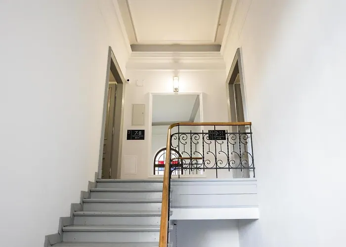 Cracwow K8 No.9 Apartment